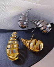 Load image into Gallery viewer, Spiral Tear Drop Earrings