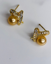 Load image into Gallery viewer, Pearl Lover