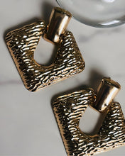 Load image into Gallery viewer, Rhombus Earrings