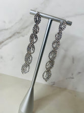 Load image into Gallery viewer, Akira Luxe Earrings