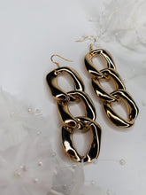 Load image into Gallery viewer, Metal Chain Drop Earrings - Shades of Beautii Collection